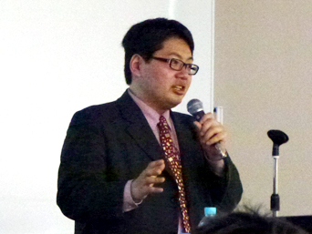 講師の河原木氏